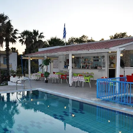 アパート Kos Olympia Apartments At Lambi Beach *