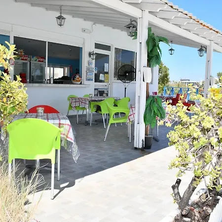 アパート Kos Olympia Apartments At Lambi Beach コス・タウン