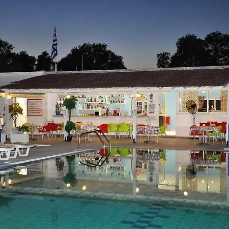 アパート Kos Olympia Apartments At Lambi Beach